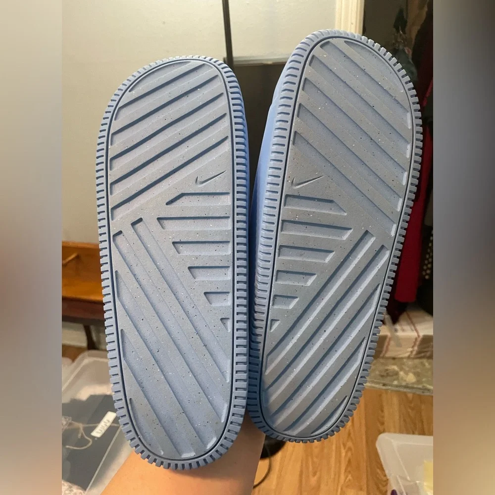 Nike Calm Slide in University Blue - Picture 5 of 6
